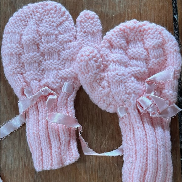 Hand Knit Wool Sweater Set - Picture 5 of 6